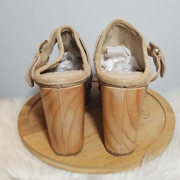 NWT Steve Madden Women's Hilde Clog in Tan Suede - Picture 4 of 7